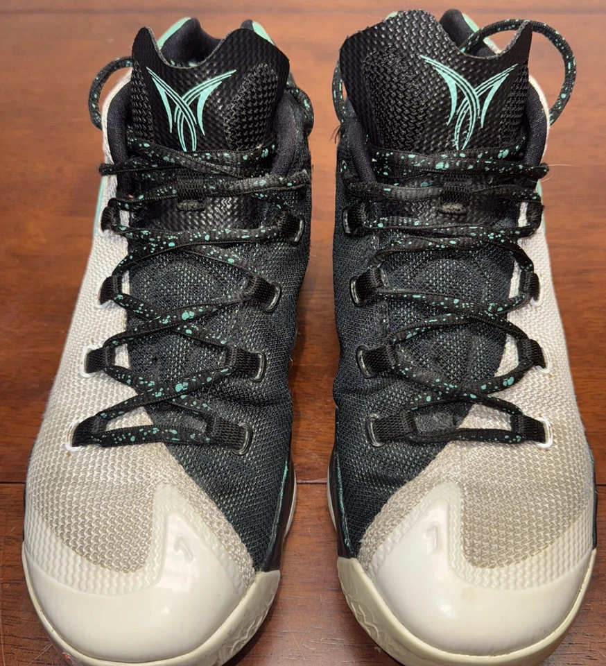 Jordan Melo  "Hyper Jade" Men High Top Sneakers  Size 8.5  827176-106 Date 2015 - Image 3 of 4