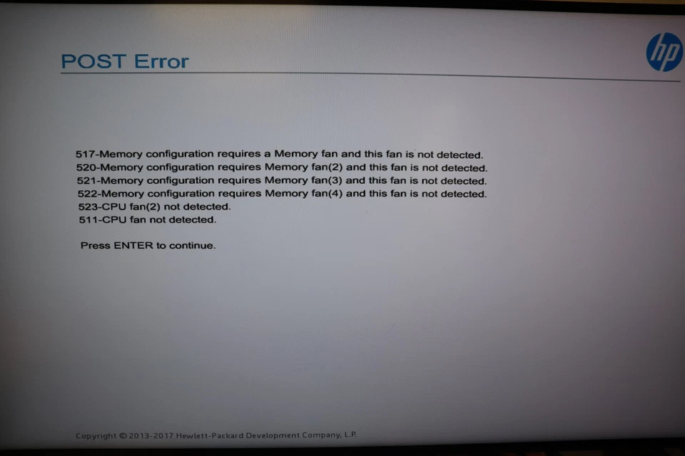 Computadora de escritorio HP Z840 Intel Xeon E5-2687W v3 256 GB RAM 512 GB NVMe sin sistema operativo Foto 2 de 4