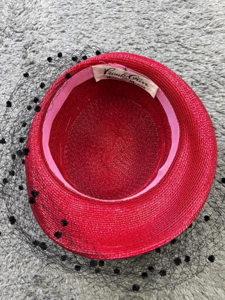 Sombrero de Paja Frank Oliva Neiman-Marcus Rojo Fedora Caprichoso Iglesia Boda De Colección Años 70 Foto 3 de 4