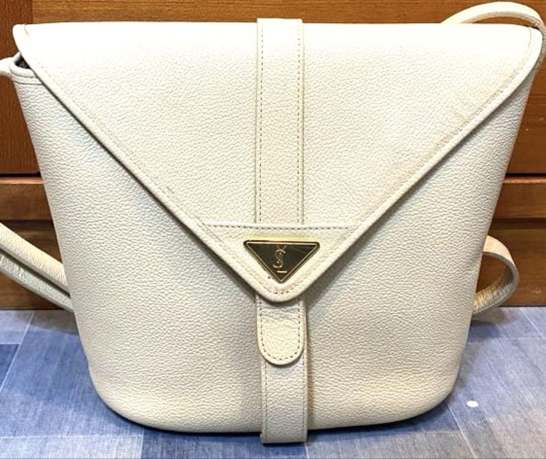 Yves Saint Laurent Black Leather Sacoche Crossbody Bag Pre-Owned