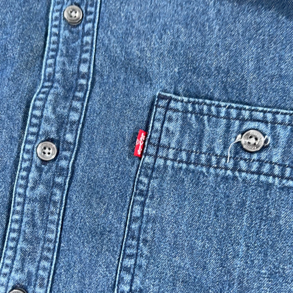Camisa Levis Denim Para Hombres Grande Azul Calce Moderno Abotonada Manga Larga Ropa de Trabajo Logo Foto 3 de 4