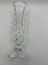 6.5  Tall Crystal Bud Vase. Heavy Lead Crystal, Weighs 11.5 Ounces Preowned READ