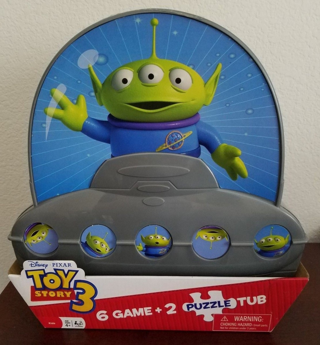 Disney Pixar Toy Story Game Puzzle Set in Alien Spaceship Tub