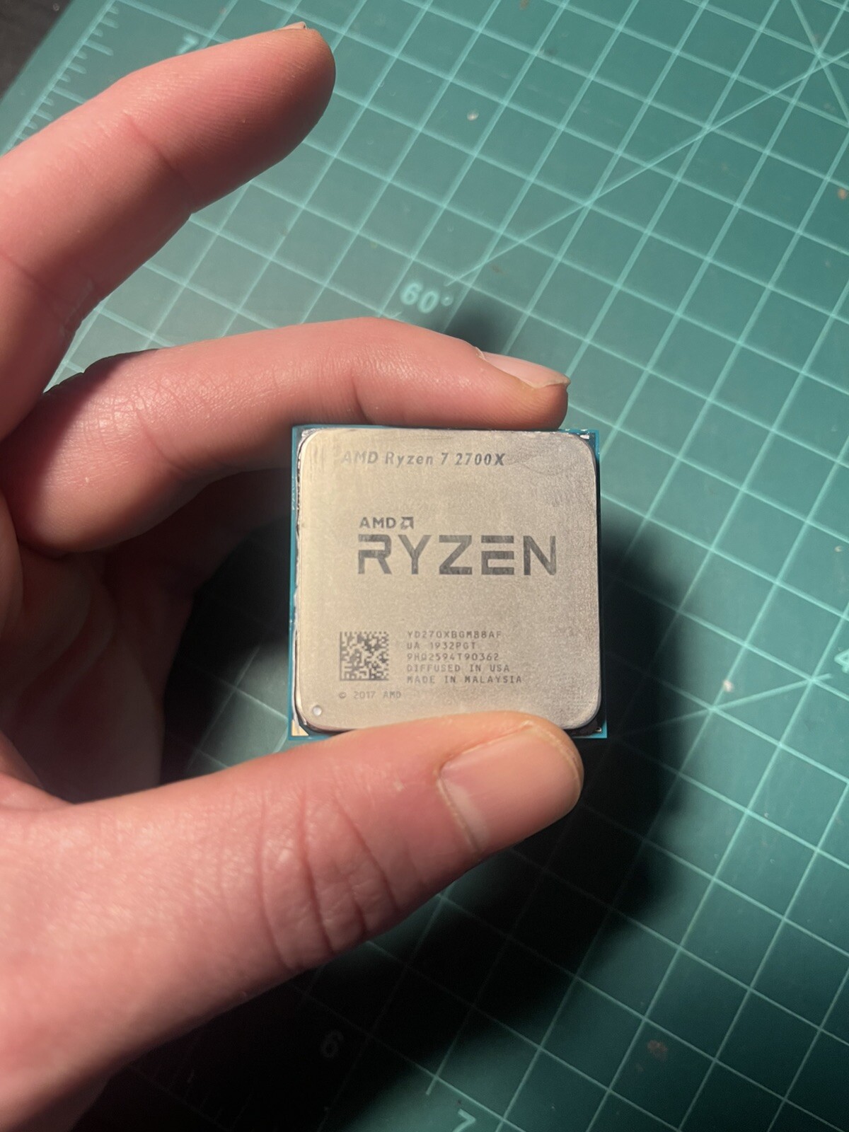 AMD Ryzen 7 2700X Processor (3.7 GHz, 8 Cores, Socket AM4) and CPU Fan