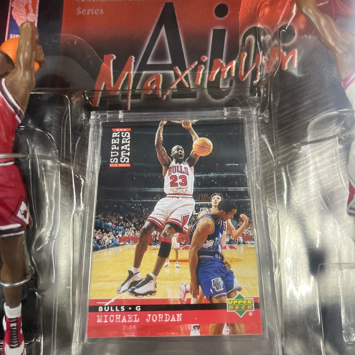 NBA Michael Jordan 2枚セット 1999 Mattel NBA MAXIMUM Air Michael Jordan Chicago Bulls