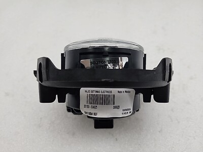 Nissan 26150EA025 Genuine OEM Fog Lamp ASSY Frontier Xterra