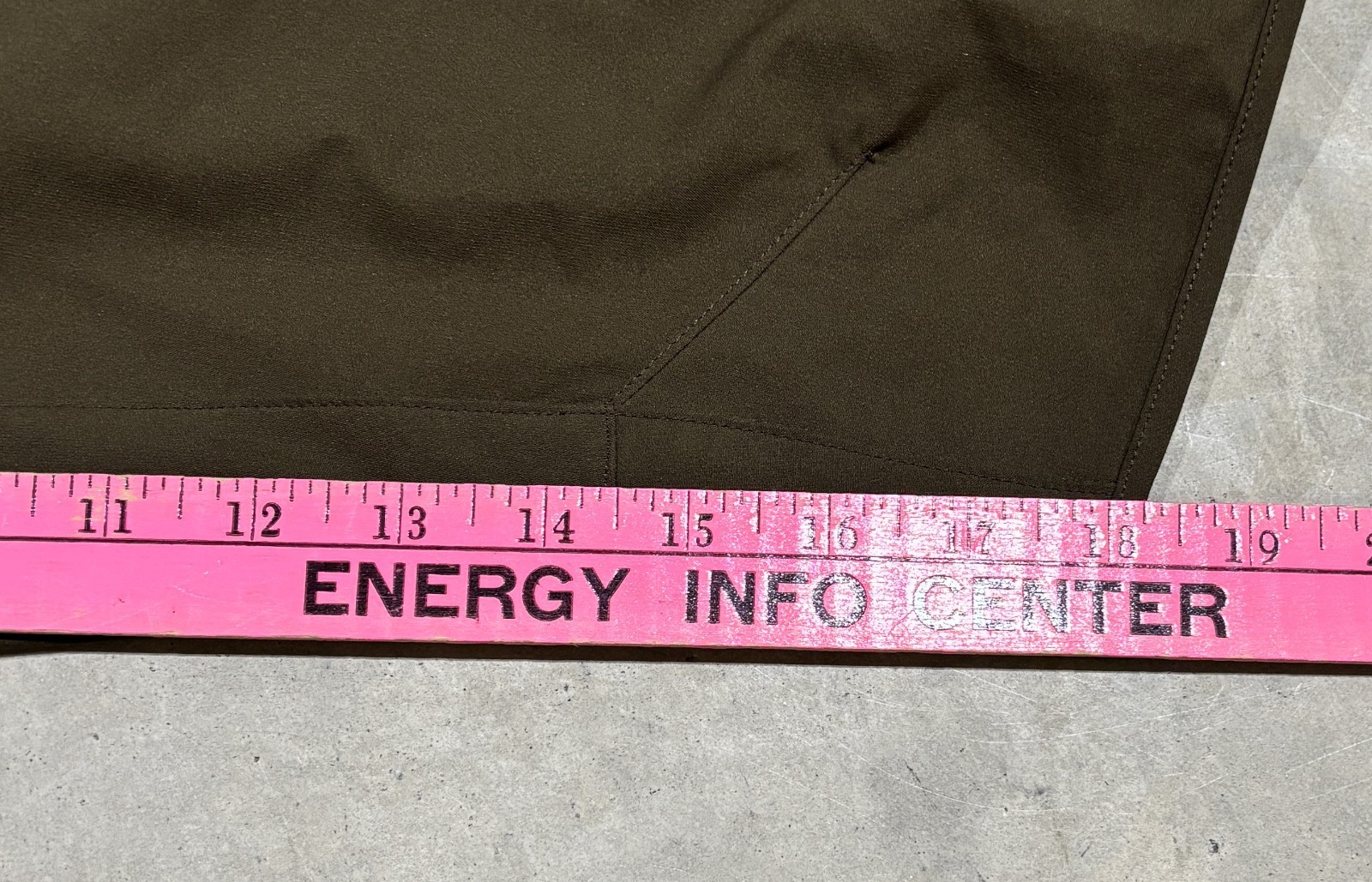 Gore Bike Wear Softshell Polyester Thigh Length Trail Shorts Womens XL Green