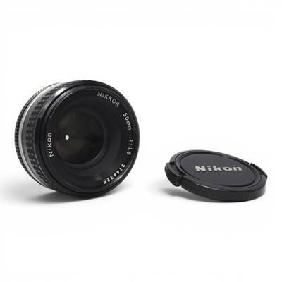 Nikon Nikkor 1,8/50mm Standardobjektiv AI, Gläser Klar, guter Zustand!