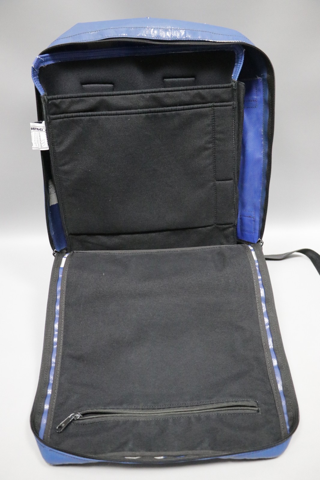 FREITAG Vintage Ultra RARE F48 HAZZARD Navy blue Messenger-BACKPACK Sz Large image 8
