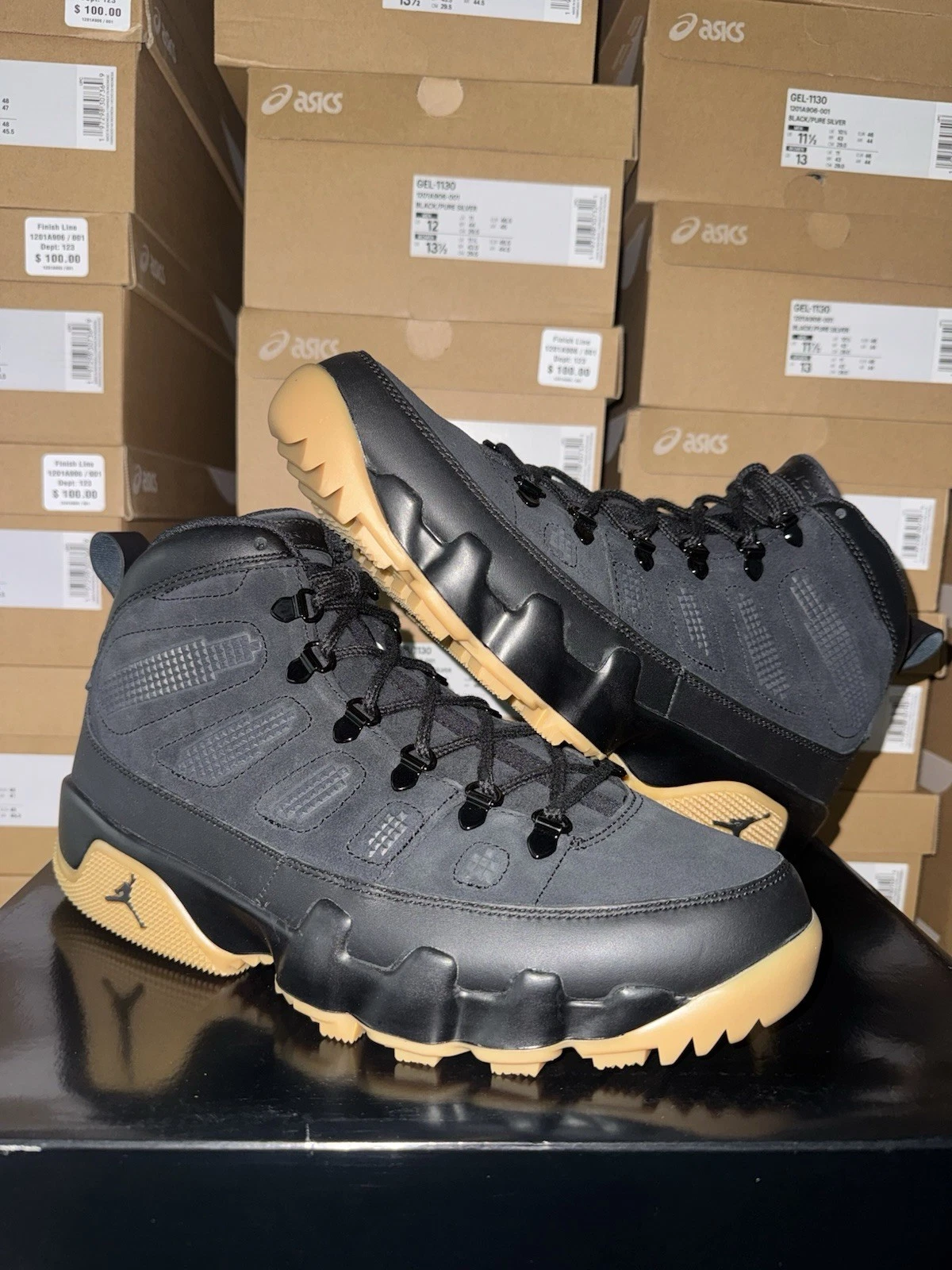 Size 11 Nike Air Jordan 9 Retro Boot Black Gum Light Brown Winterized AR4491-025