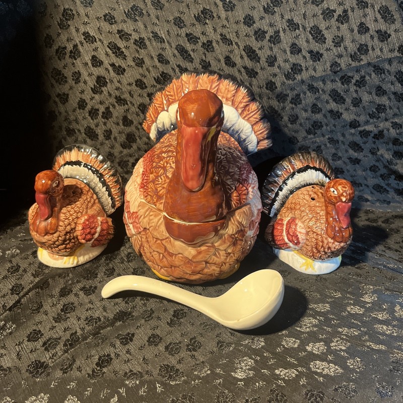 porcelain Hand, Painted Turkey Gravy Boat Ladle And Salt And Pepper Shakers