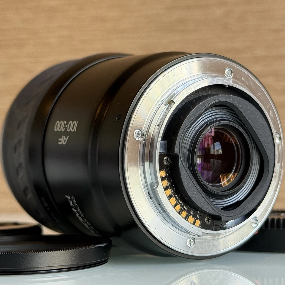 [Exc+2] Minolta AF 100-300mm f/4.5-5.6 Zoom Lens for Sony A From Japan - Image 2 of 4