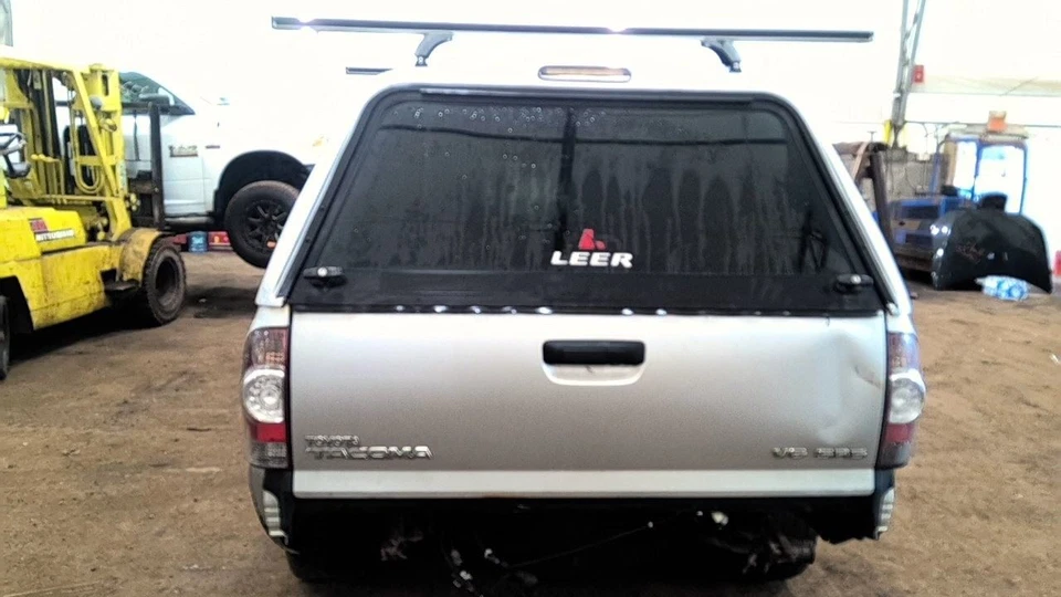 Rear View Mirror Automatic Dimming With Bluetooth Fits 08-11 TACOMA 6862584 - Image 3 of 4