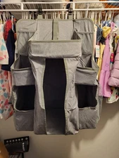 Handing Crib Organizer Excellent Condition With Lots Of Pockets And Compartments