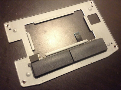 Alienware M17x R3 Touchpad Buttons