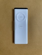 BRAND NEW Genuine Apple Remote for iPod iMac MacBook Pro Mac Mini A1156 TV