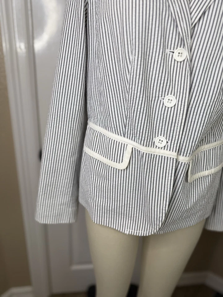 Liz Claiborne 12 泡泡纱白色灰色条纹女式设计师西装外套夹克 — 第 3/4 张图片