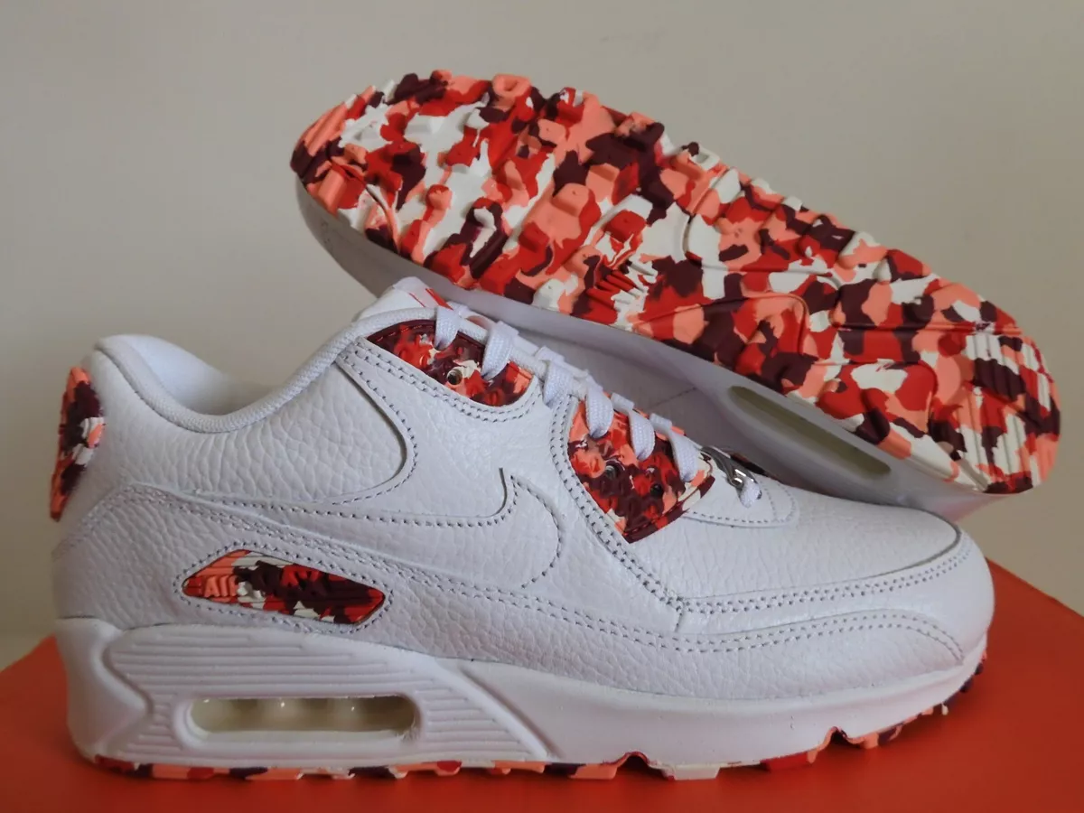 WMNS NIKE AIR MAX 90 QS