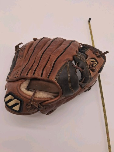 Mizuno MCL-5001 Chipper Jones USA 11.75” Baseball Glove Right Throw