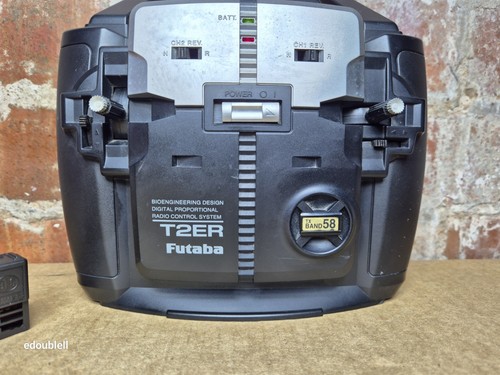 Futaba Attack Transmitter & Receiver Set 2CH AM 40MHz T2ER & FP-R122JE Tested - Picture 3 of 18