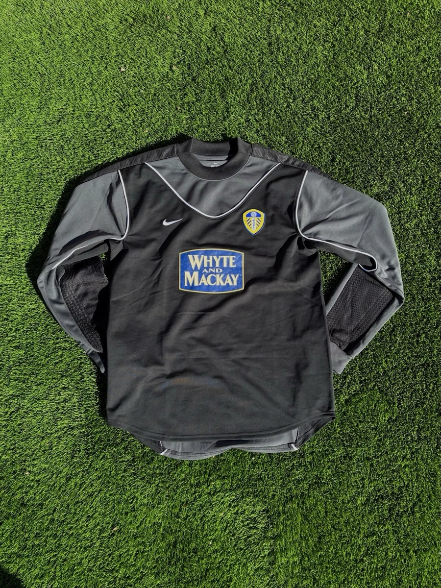 Nike Leeds United International Club Soccer Fan Apparel and