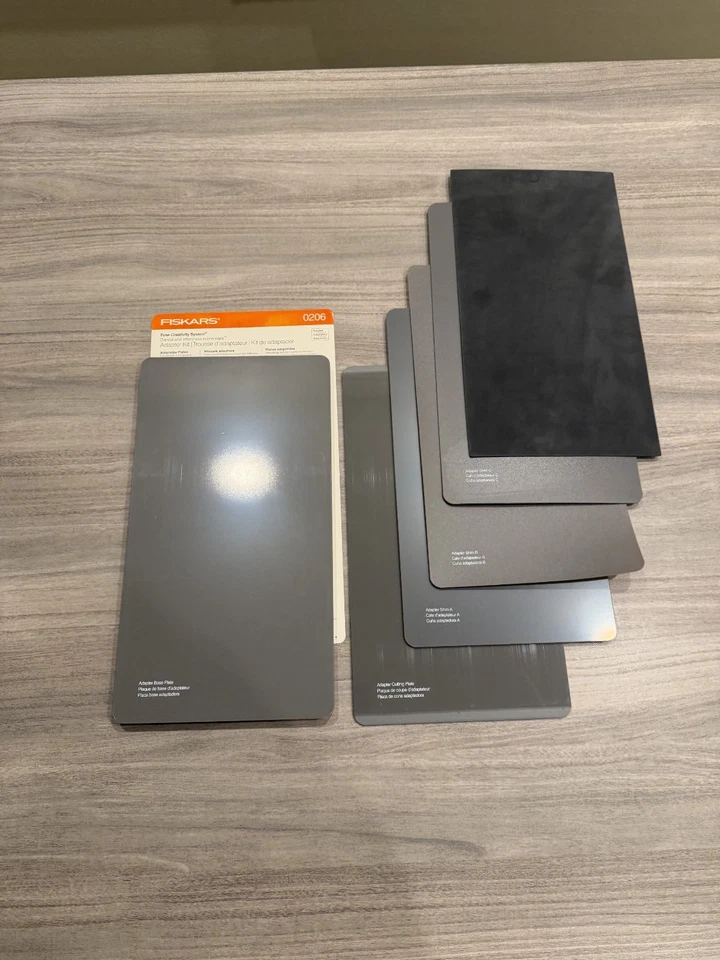 Fiskars Fuse Creativity System Adapter Kit Adaptable Plates Cutting Base Plate - Image 2 of 4