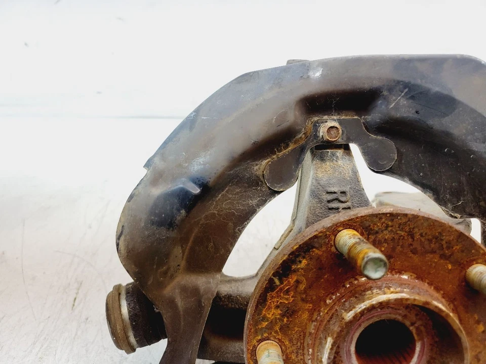 Mazda 2010 2011 2012 2013 3 pasajeros derecho husillo delantero buje de nudillo OEM Foto 3 de 4