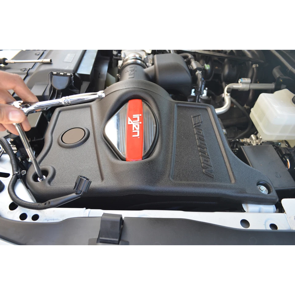 Entrada de aire frío Injen EVO1901 para 11-13 QX56 / 14-23 QX80 / 17-23 Armada 5,6 L V8 Foto 3 de 4