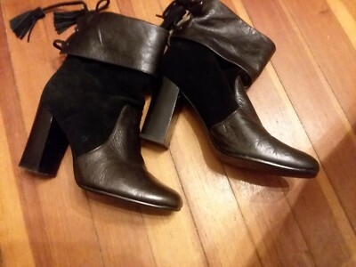 Levity women boots size 8.5 mcolor black leather,suede block heel tassel in back