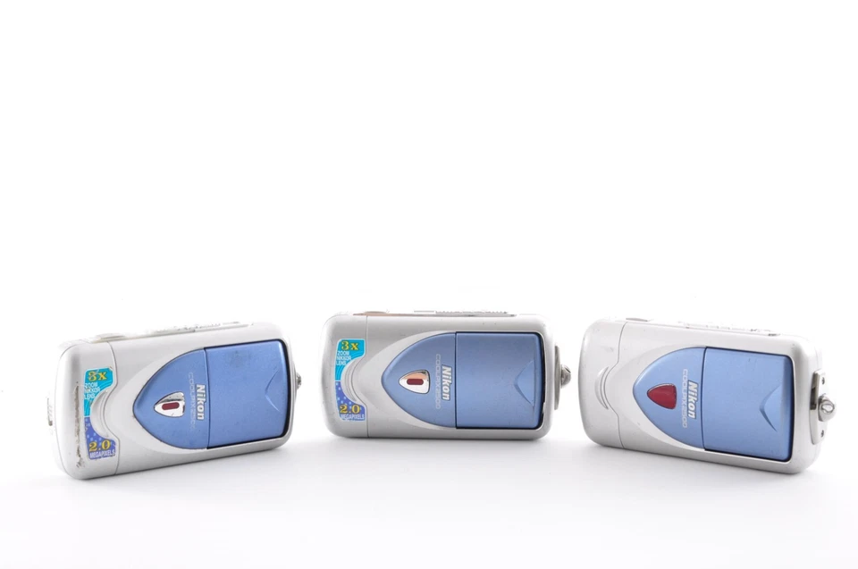 Nikon Coolpix 2500 Set of 3 AS-IS for Parts Simple Compact Digital Camera Y0914 - Image 2 of 4