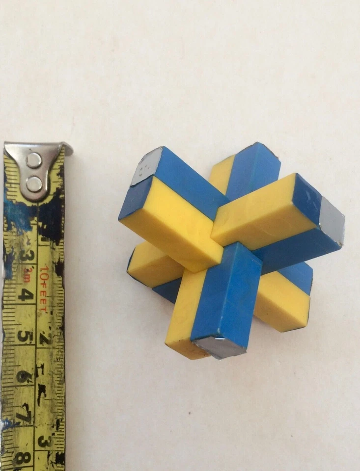 Raro gioco puzzle rompicapo vintage nei colori blu e giallo, URSS 1985 - Immagine 2 di 4