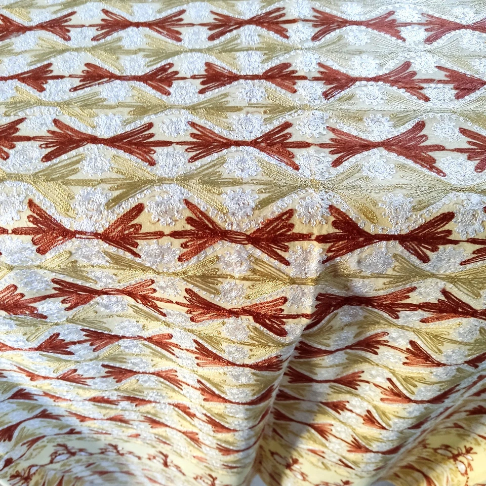 nappe coton brodée fil de soie du Moyen Orient AGHABANI jaune pâle  6 serviettes - Photo 2/4