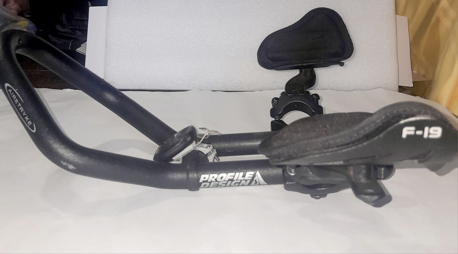 PROFILE DESIGN aero bars black  F19 