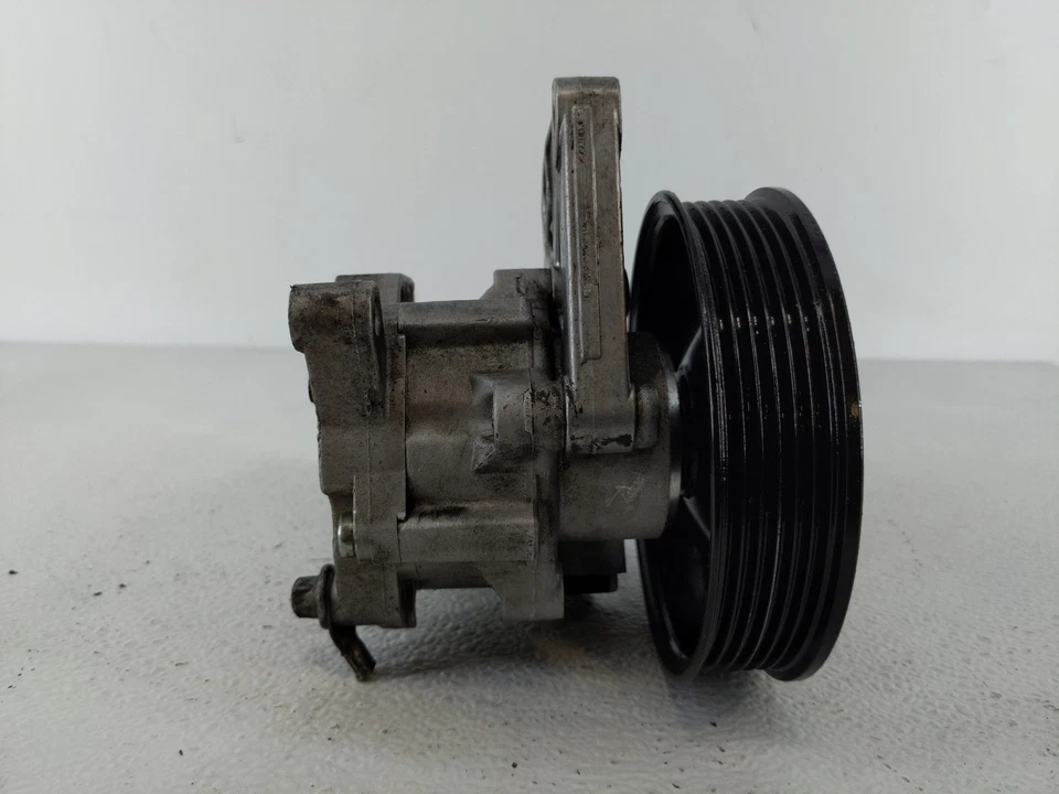 Bomba de columna de dirección asistida Mercedes-Benz C280 2006-2007 OEM VBWLU Foto 3 de 4