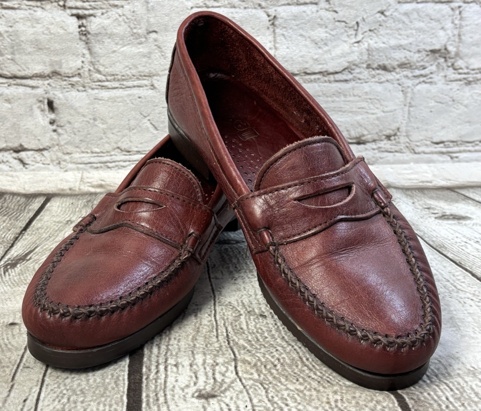 Vintage 90s  Dexter Leather Penny Loafers Size 7M Burgundy Made in USA