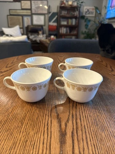 Corelle Butterfly Gold Coffee/Tea Cups C Handle Set Of 4