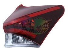 LED Schlussleuchte Heckleuchte rechts außen für Toyota Auris Kombi _E18_