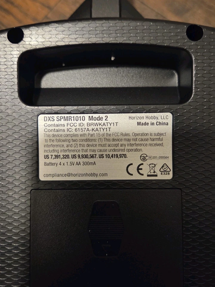 Hobby Zone Carbon Cub S2 1.3m Airplane Replacement DXS Transmitter/remote Only - Image 3 of 4