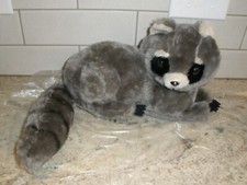 VINTAGE 1975 DAKIN RACCOON PLUSH 11" P41B