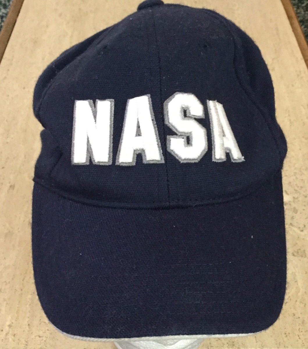 トップス NASA VINTAGE OFFICIAL KENNEDY SPACE CENTER NASA EMBROIDERED YOUTH