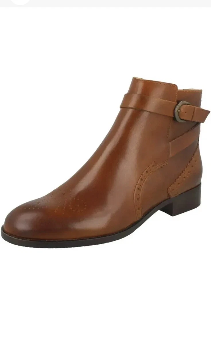 Clarks netley deals olivia boots
