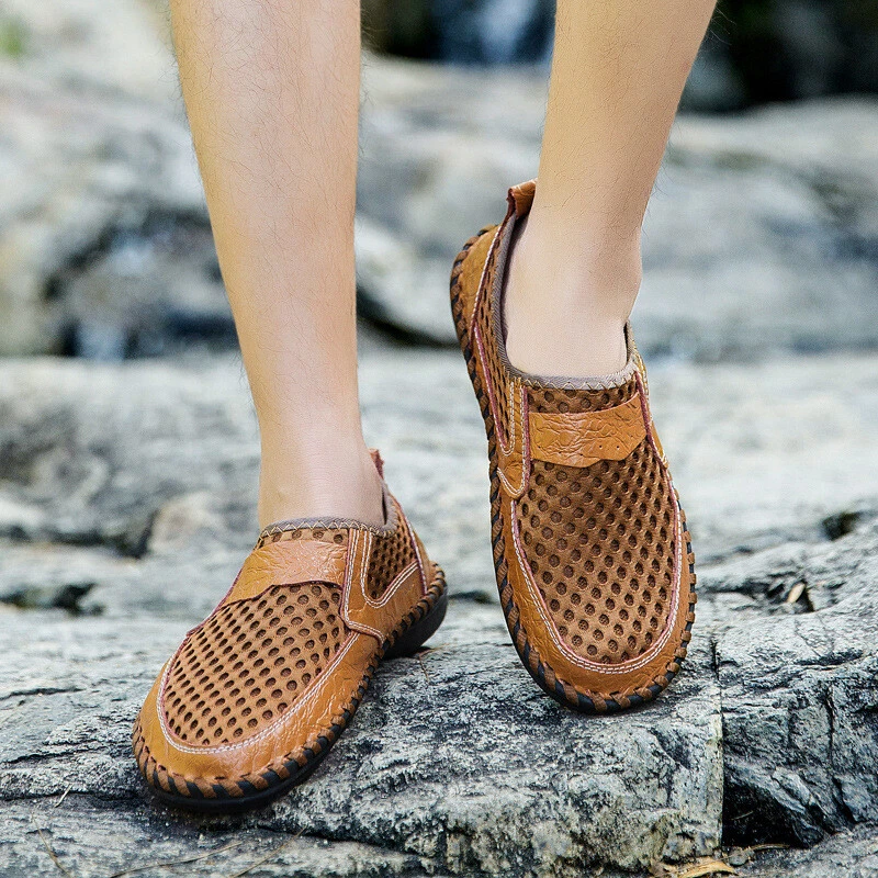 Beach footwear shop mens
