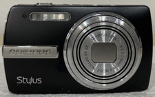 Olympus Stylus 840 Digital Camera Black - PARTS OR REPAIR, PLEASE READ