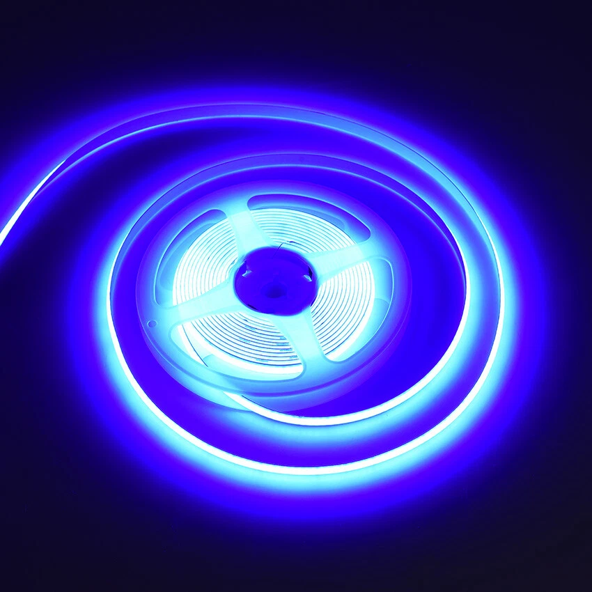 Striscia Strip LED COB 10W a Metro Luminosa 5MT 24V luce Flessibile tagliabile - Immagine 2 di 4