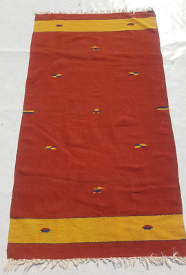 Vintage Traditional Handcrafted Moroccan Kilim Rug for Home Décor 147x84 cm