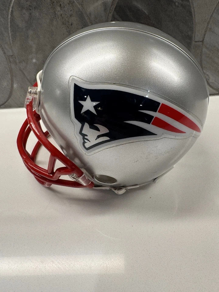 Minicasco de los New England Patriots firmado por Jerod Mayo #51 + certificado de autenticidad Foto 4 de 4