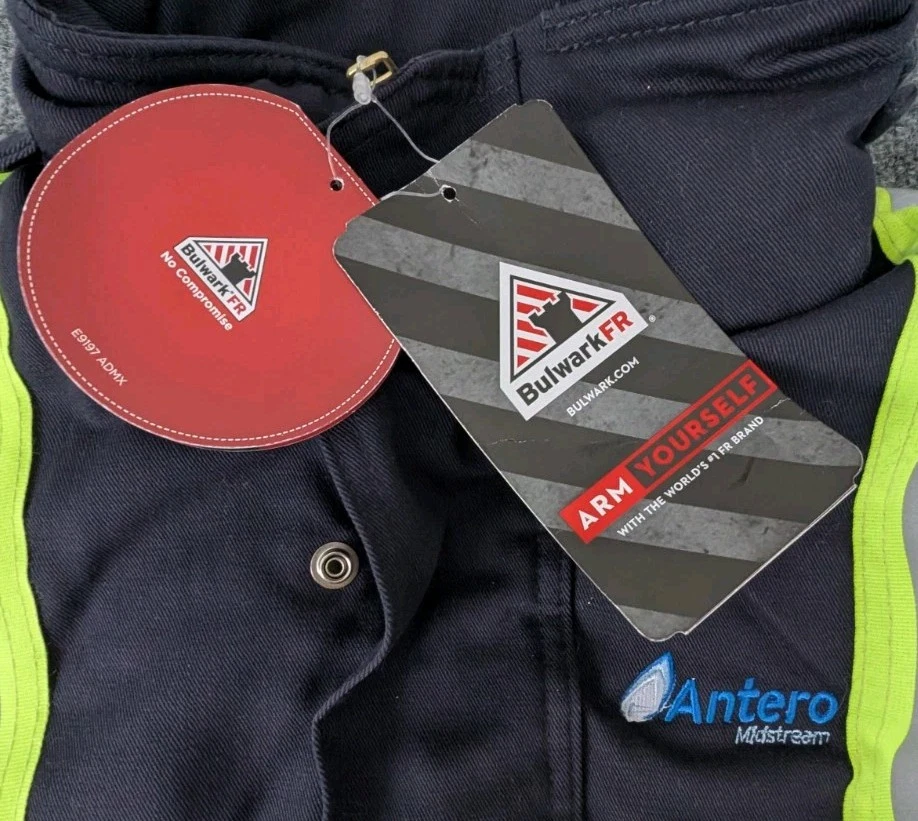 Bulwark FR Cat 3 2112 Flame Resistant Jacket Coat Reflective Sz L w/ Logos NWT - Image 2 of 4