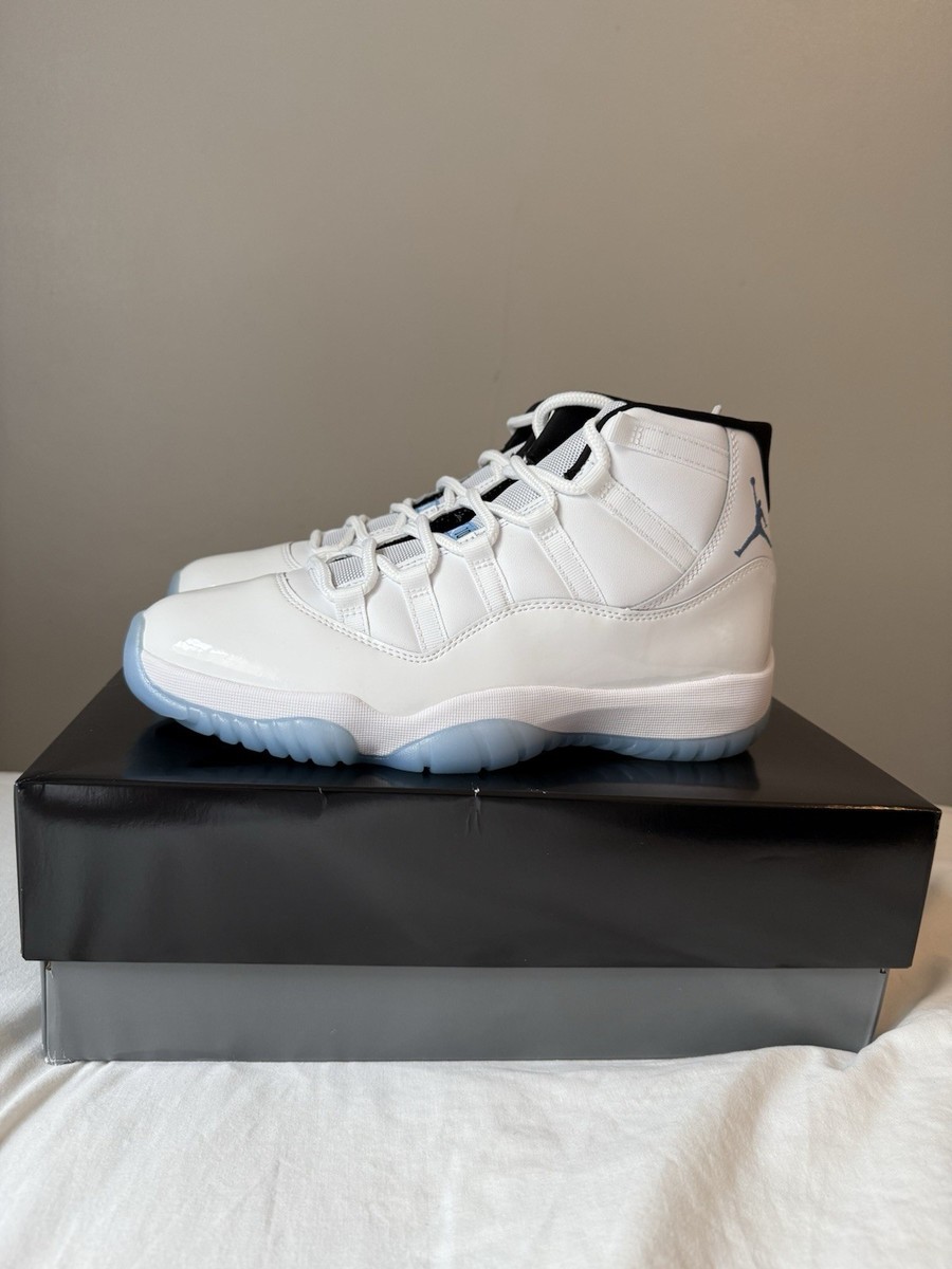 white navy blue 11s
