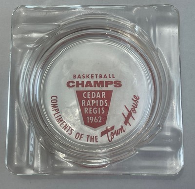 VTG Cedar Rapids Iowa Regis School 1962 Basketball Champs Ashtray Town House Inn