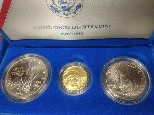 1986 STATUE OF LIBERTY 3 COIN UNCIRCULATED SET, $5 GOLD, $1 SILVER & HALF